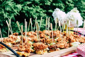 Geburtstag feiern trotz Pflegealltag – so wird es für alle schön