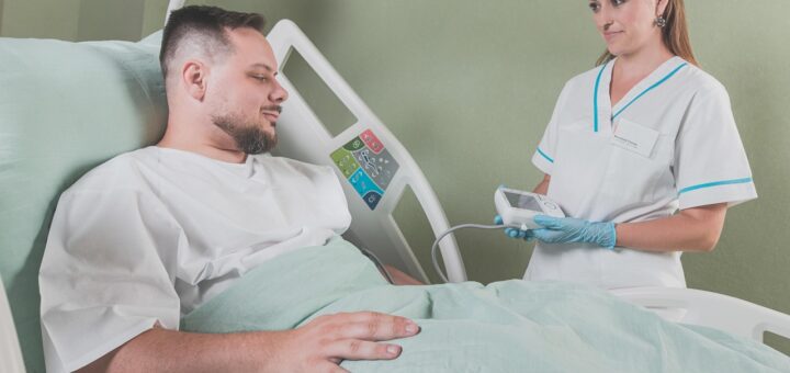 Bundestag beschließt mehr Befugnisse für Pflegekräfte und weniger Bürokratie